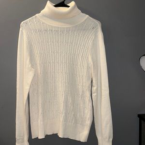 89TH + MADISON cream turtleneck sweater